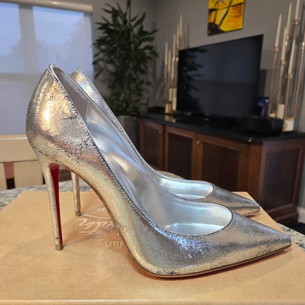 NEW Christian Louboutin Kate Metallic Silver Heels Size 37.5